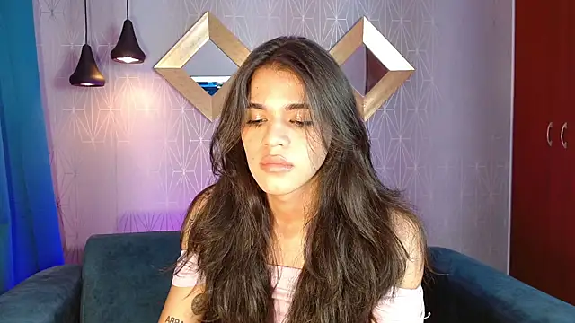 Snapshot of NoahCasstro chatting on December 11, 2024, 10:49 pm NoahCasstro online show from December 11, 2024, 10:49 pm