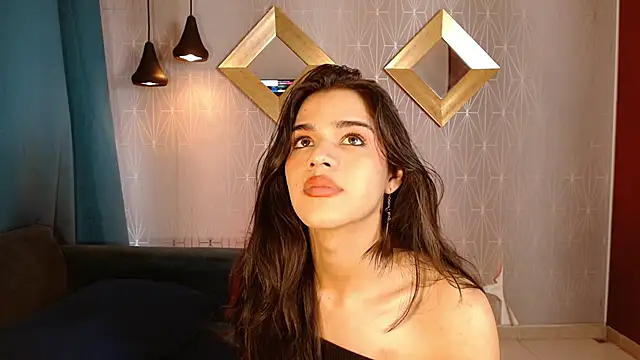 Snapshot of NoahCasstro chatting on December 23, 2024, 8:14 pm NoahCasstro online show from December 23, 2024, 8:14 pm