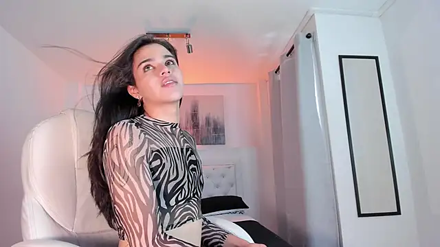 Snapshot of NoahCasstro chatting on January 4, 2025, 7:55 pm NoahCasstro online show from January 4, 2025, 7:55 pm