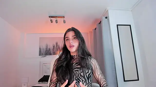 Snapshot of NoahCasstro chatting on January 4, 2025, 10:55 pm NoahCasstro online show from January 4, 2025, 10:55 pm