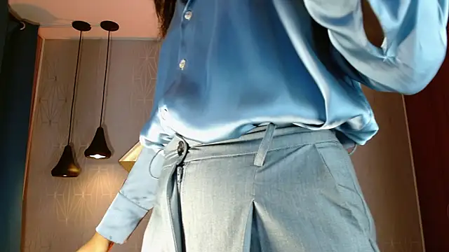 Snapshot of NoahCasstro chatting on January 21, 2025, 10:41 pm NoahCasstro online show from January 21, 2025, 10:41 pm