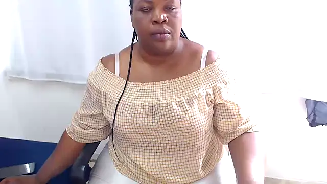 Snapshot of xlover35 chatting on December 17, 2024, 6:56 am xlover35 online show from December 17, 2024, 6:56 am