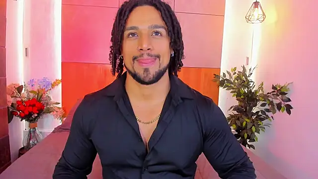 MikeEstevess online show from March 22, 2025, 1:52 pm