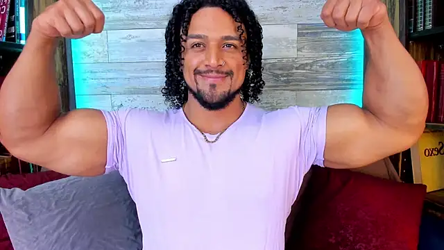 MikeEstevess online show from June 19, 2026, 7:45 am
