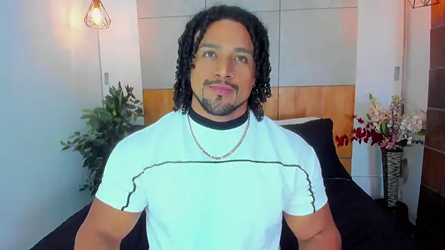 MikeEstevess online show from July 20, 2026, 7:22 am