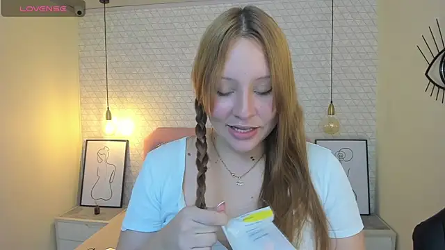 Kittytimberlake online show from September 16, 2025, 7:15 pm