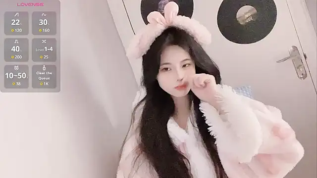 Qedgjwyz1 online show from February 2, 2025, 12:51 am