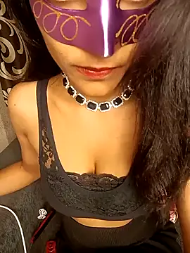 REVA DARLING online show from December 15, 2024, 5:31 pm