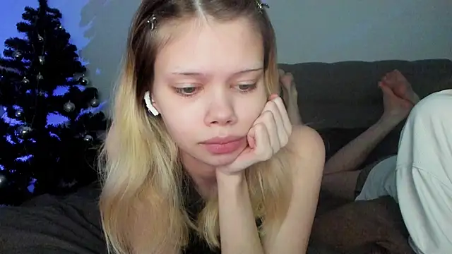 chansetolove online show from February 8, 2025, 10:29 am