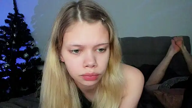 chansetolove online show from February 9, 2025, 10:20 am