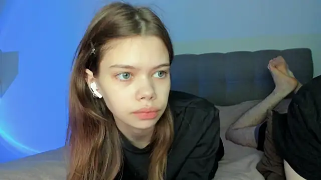 chansetolove online show from October 8, 2025, 5:54 pm