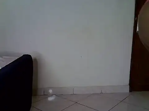 SWEETRENNE  online show from March 1, 2026, 6:43 pm