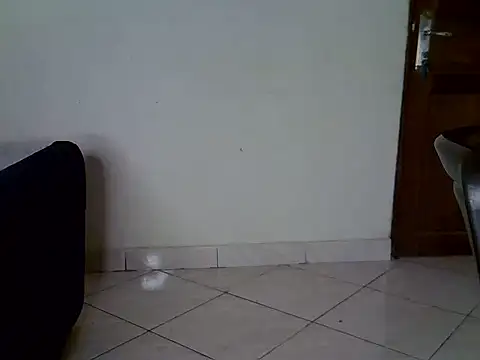 SWEETRENNE  online show from April 10, 2026, 12:49 am