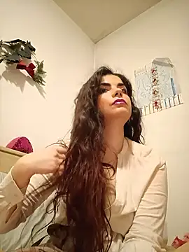 Snapshot of Saturnia_Yvonne chatting on February 26, 2025, 5:50 pm Saturnia Yvonne online show from February 26, 2025, 5:50 pm