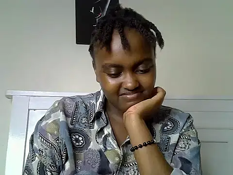  nightnurse online show from December 18, 2024, 10:46 pm