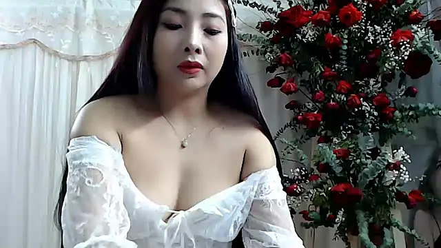 MiMi 0293 online show from December 22, 2024, 9:22 am