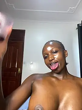 Curvixx online show from March 29, 2026, 10:04 am