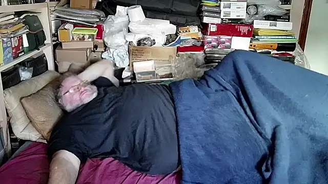 hadeszeuss2 online show from January 11, 2025, 4:25 pm