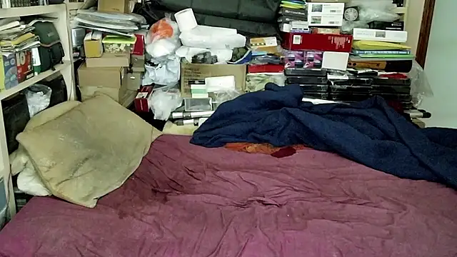 hadeszeuss2 online show from January 16, 2025, 5:44 pm