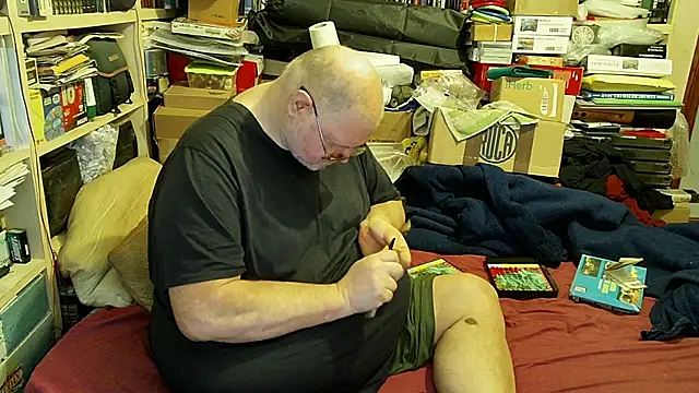 hadeszeuss2 online show from January 27, 2025, 5:37 pm