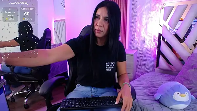 Camille jhonson online show from February 1, 2026, 10:47 am