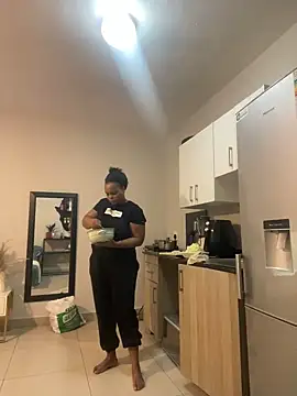 NaughtyKelly28 online show from February 16, 2025, 6:54 pm