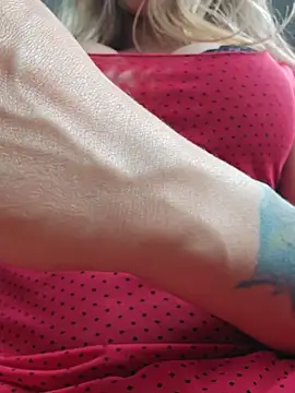 Karen San Miguel online show from February 23, 2025, 7:38 pm