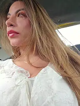 Karen San Miguel online show from March 28, 2026, 6:18 pm