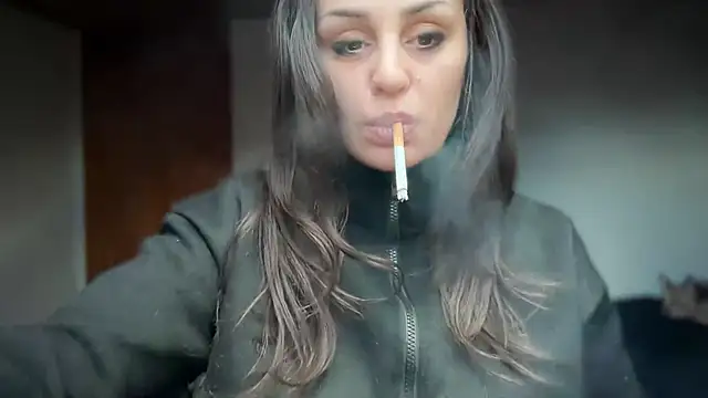 JeSuisUnTapin online show from March 22, 2025, 1:08 pm