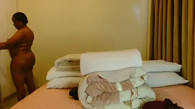 ALEXABOUJEE95 online show from January 6, 2026, 3:05 pm