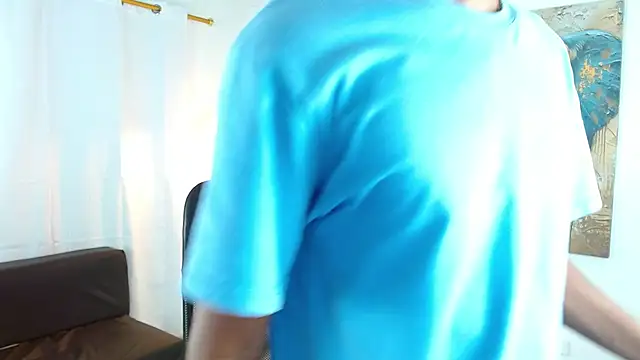 maiki18  online show from December 1, 2025, 8:58 pm