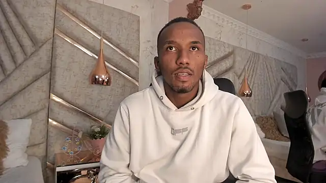 Snapshot of JamesParck chatting on January 15, 2025, 5:15 pm JamesParck online show from January 15, 2025, 5:15 pm