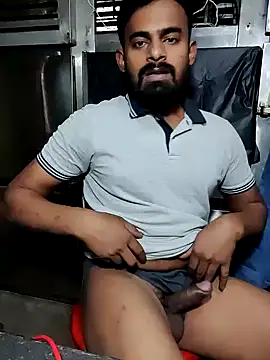 Snapshot of rayhan085 chatting on December 30, 2024, 10:32 am rayhan085 online show from December 30, 2024, 10:32 am