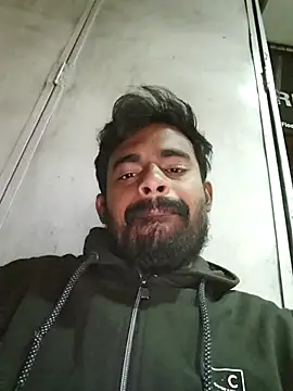 Snapshot of rayhan085 chatting on December 4, 2025, 5:10 pm rayhan085 online show from December 4, 2025, 5:10 pm