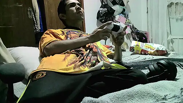 jperezofficial1 online show from October 4, 2025, 3:04 am