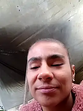 Leslly  online show from March 3, 2025, 12:05 pm