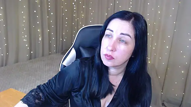 JillStevens online show from February 8, 2026, 5:11 am