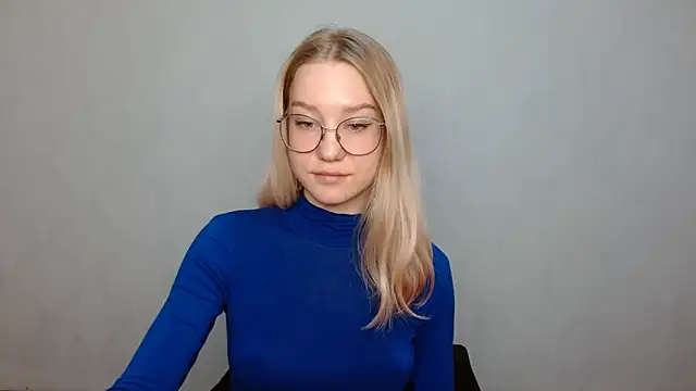 Snapshot of cindi_hot chatting on February 11, 2025, 11:32 am cindi hot online show from February 11, 2025, 11:32 am