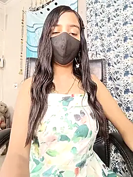 Parinaaz18 online show from April 4, 2026, 1:26 am