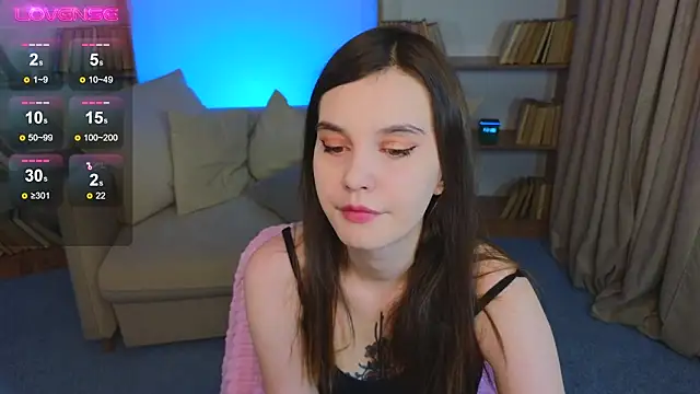 Snapshot of SusieMorris chatting on February 27, 2025, 1:59 am SusieMorris online show from February 27, 2025, 1:59 am