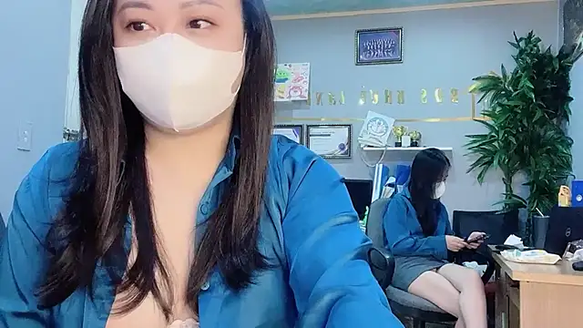 Bamboo Swetie online show from December 22, 2024, 3:11 pm