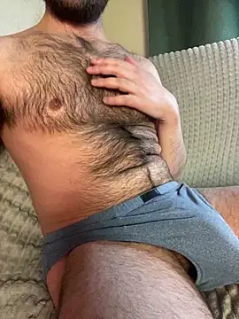 Deckard Webb1  online show from April 6, 2026, 3:57 pm