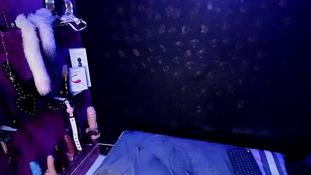 Alexa Slave online show from February 25, 2025, 7:36 pm