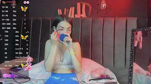 Snapshot of Alice_ch1 chatting on January 18, 2025, 1:41 am Alice ch1 online show from January 18, 2025, 1:41 am