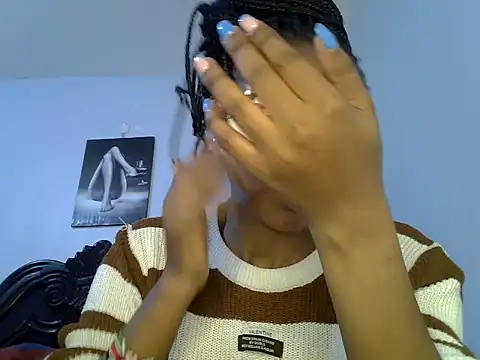 cute-alexis online show from April 15, 2026, 3:41 pm