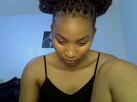 cute-alexis online show from May 17, 2026, 11:39 am