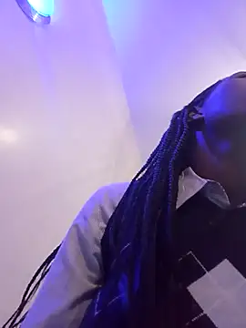 Hotpetite2024 online show from December 4, 2025, 4:27 pm