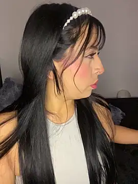 Snapshot of Loren_sexx6 chatting on February 11, 2026, 4:17 am Loren sexx6 online show from February 11, 2026, 4:17 am