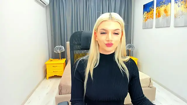 Snapshot of SelenaeMoore chatting on January 31, 2025, 7:40 pm SelenaeMoore online show from January 31, 2025, 7:40 pm