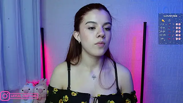 Snapshot of Layla_castilloo chatting on March 11, 2025, 1:01 pm Layla castilloo online show from March 11, 2025, 1:01 pm